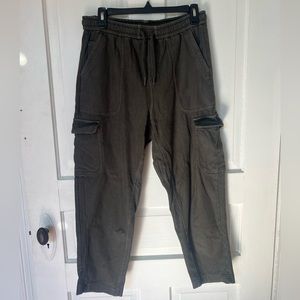 Athleta Farallon Crop Cargo Joggers